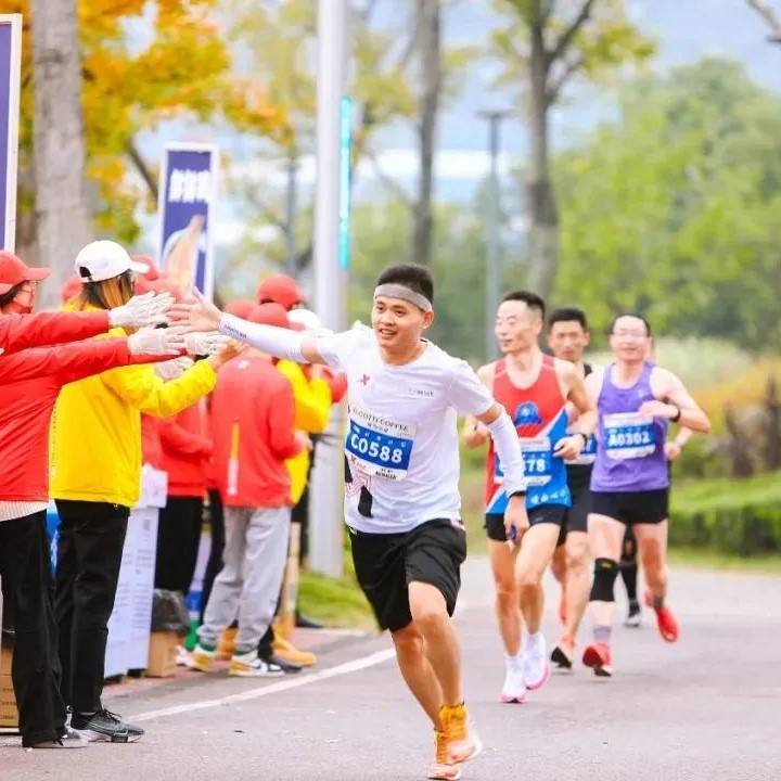 the-registration-data-for-the-2023-chengdu-marathon-participants-has